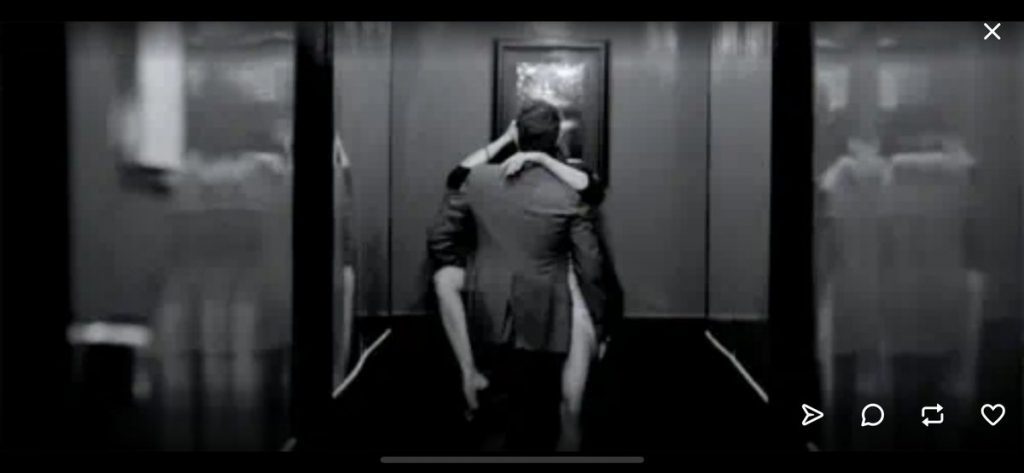 Tavolo per due al buio poesia erotica Bynyno